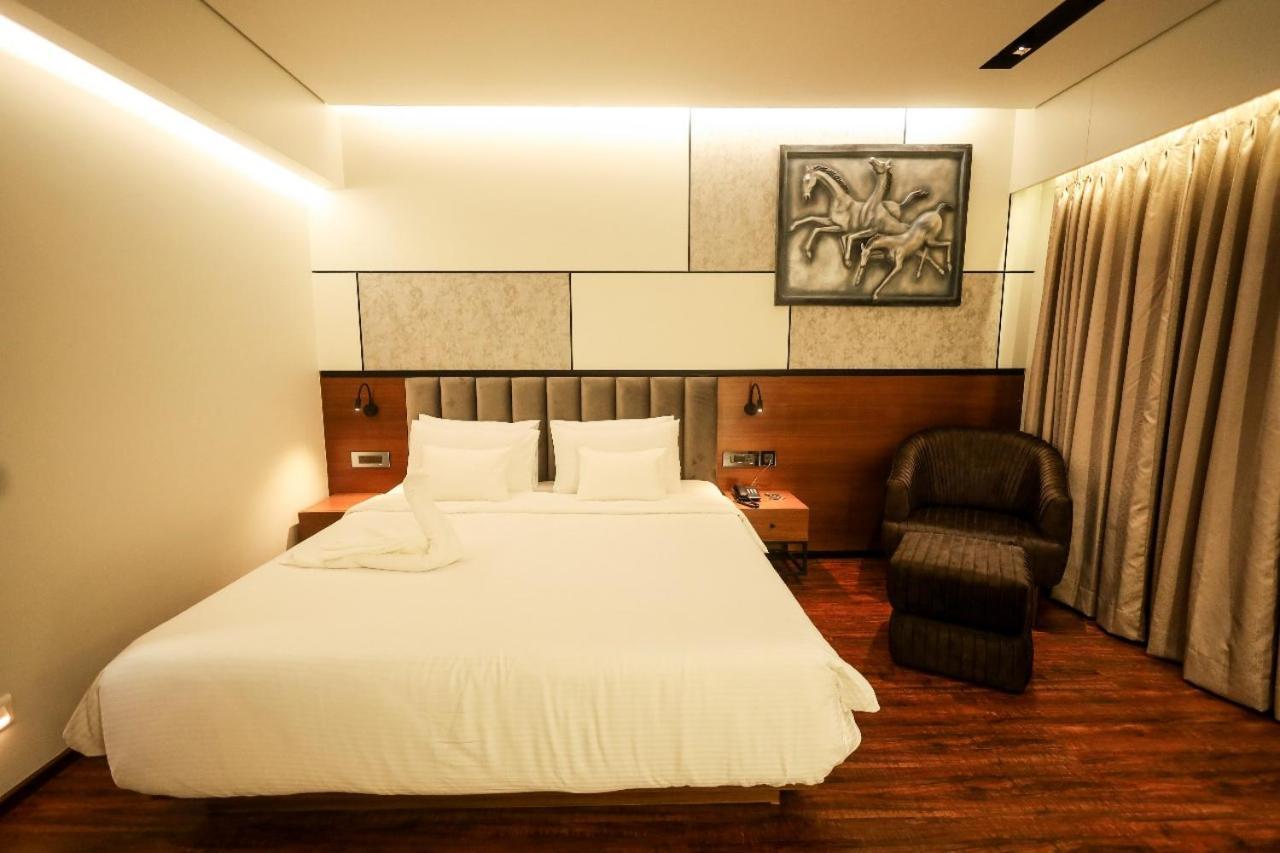 Hotel Noah Spire Agartala Exterior photo